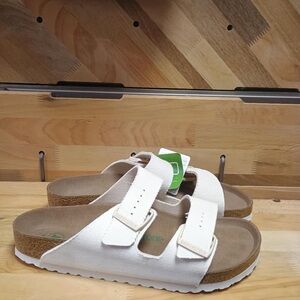 Vegan Arizona Rivet Logo